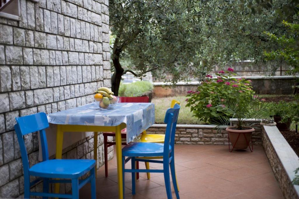 Comfortable Apartments In Peroj Near The Sea Exterior photo
